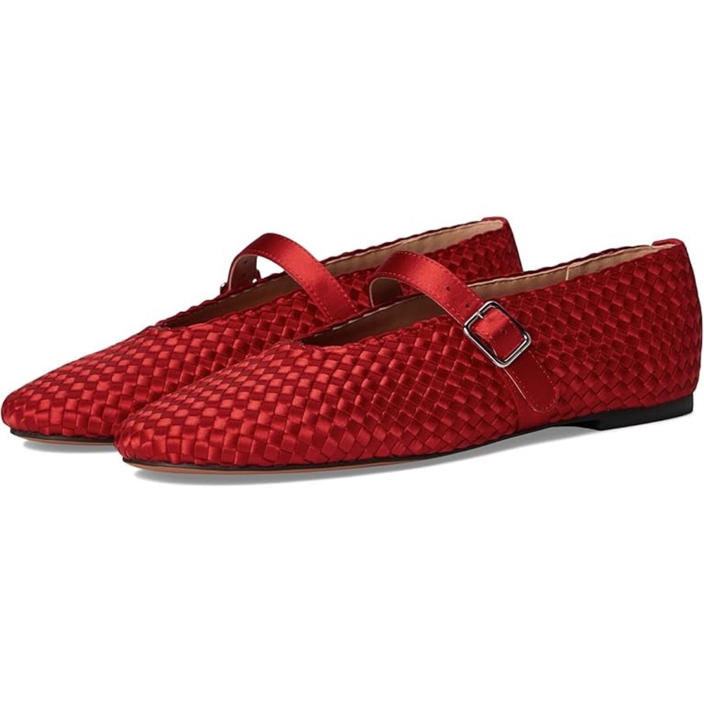 Steve Madden red woven flats